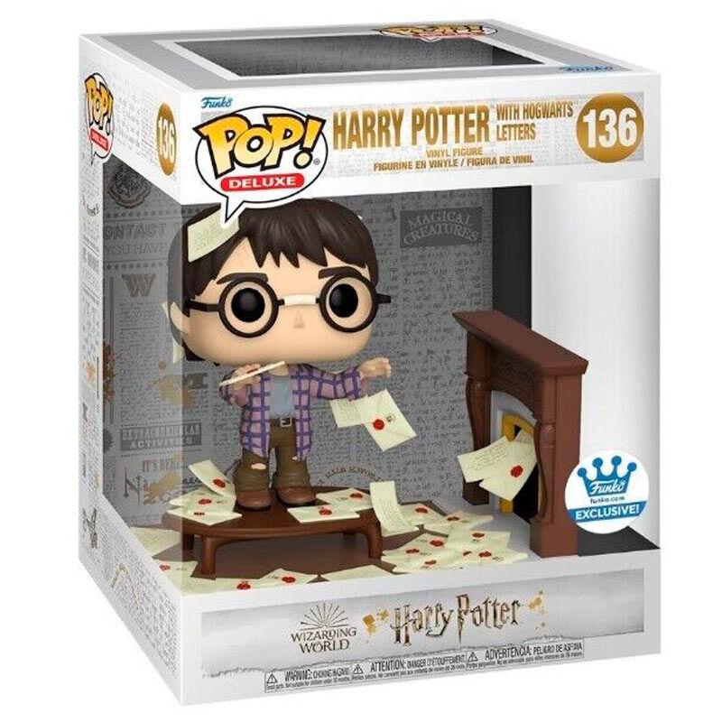 Funko -  Deluxe Harry Potter Anniversary Harry Potter with Hogwarts Letters Exclusive   15cm gyűjtői vinyl karakter
